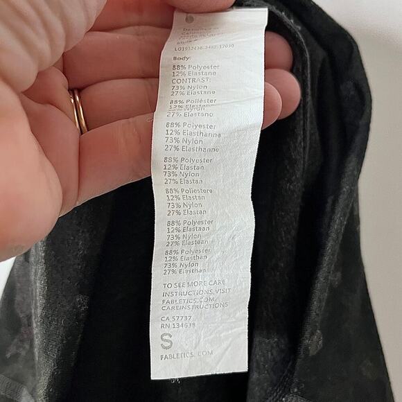 Power Hold by Fabletics Women's Athletic Leggings S Green Camo Print Mesh Insert - Picture 8 of 9